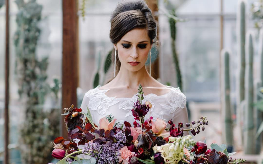 A Feast for the Senses – Romance in the Botanic Gardens