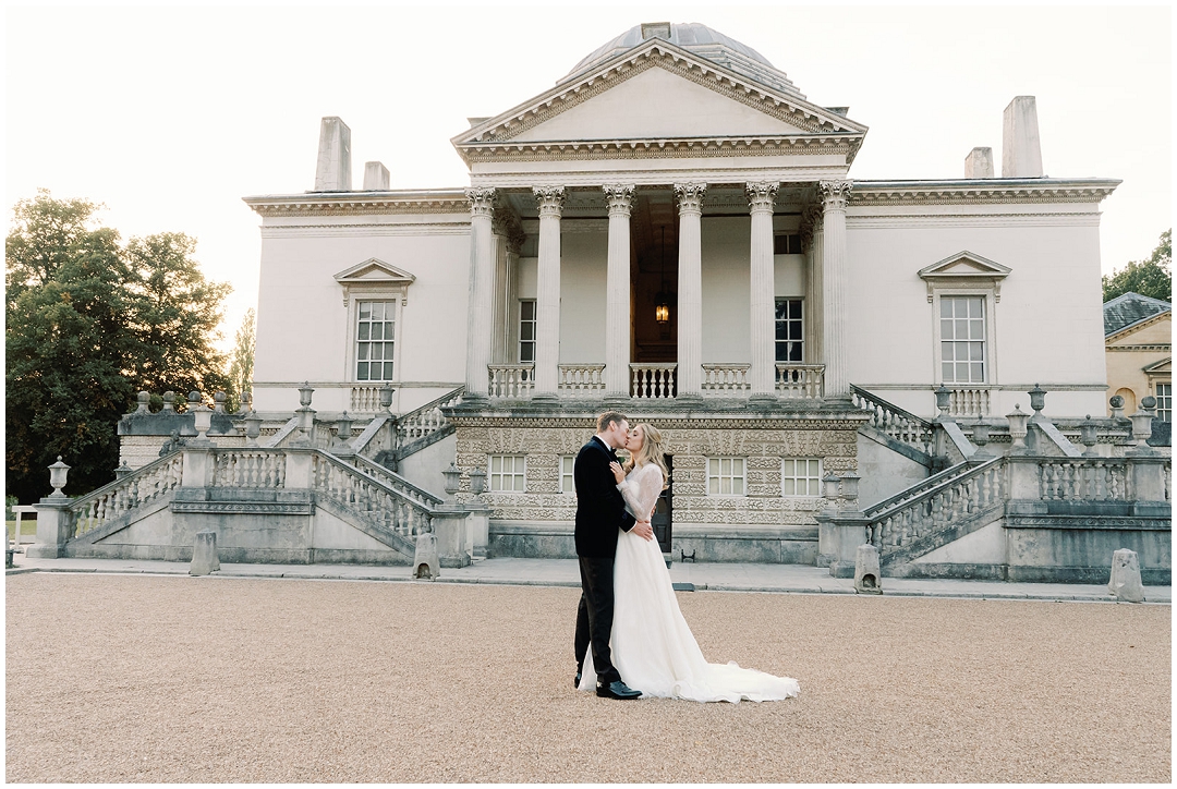 bride and groom at Chiswick House Wedding